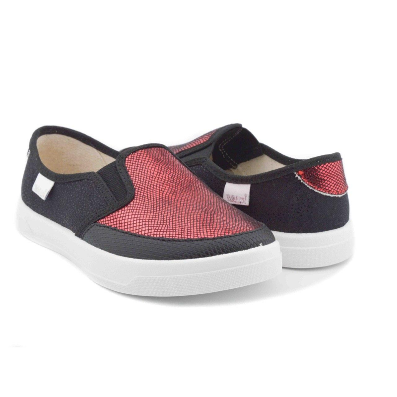 Victoria чорна з червоним 282/284-0-2 34(р)
